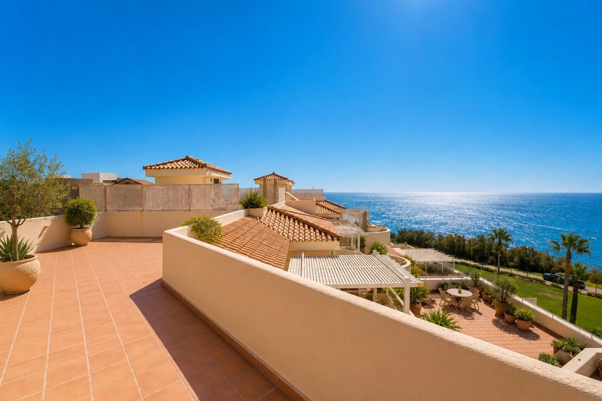Resale - apartment - Estepona - Estepona Centro