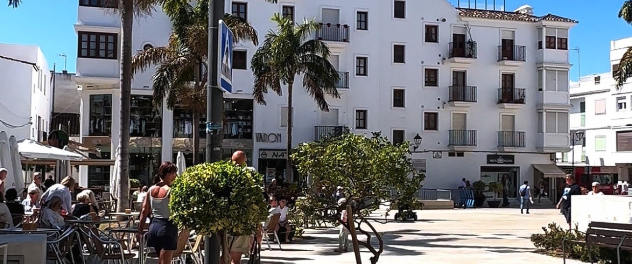 Resale - apartment - Estepona - Estepona Centro