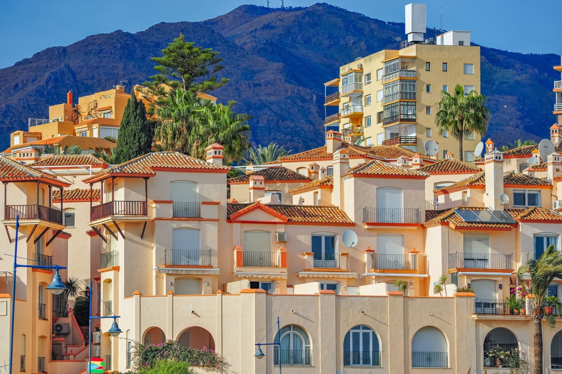 Resale - apartment - Estepona - Estepona Centro