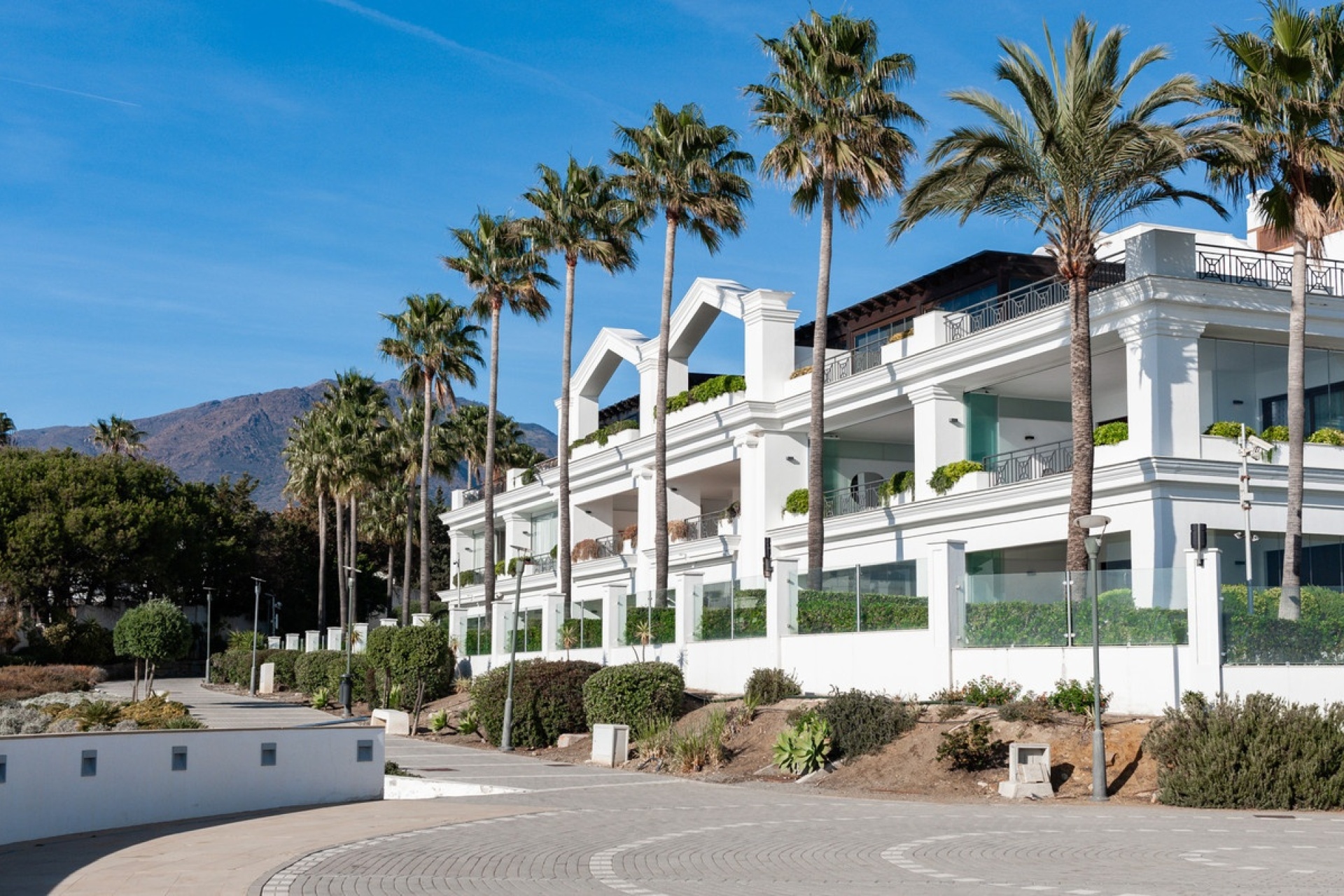 Resale - apartment - Estepona - Estepona Centro