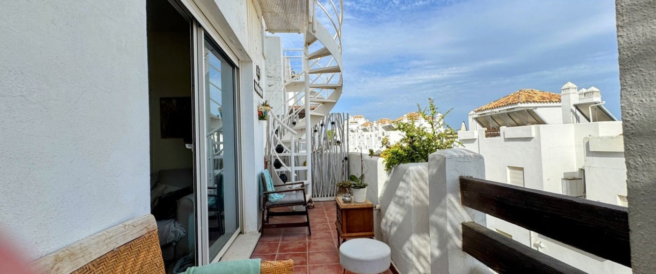 Resale - apartment - Estepona - Estepona Centro