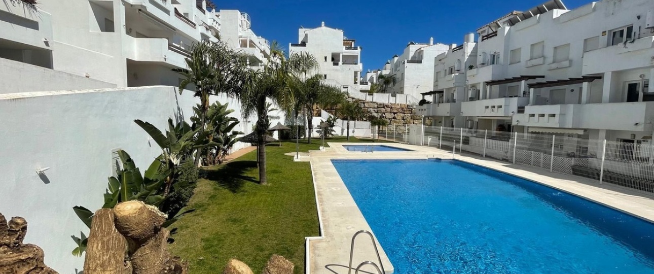 Resale - apartment - Estepona - Estepona Centro