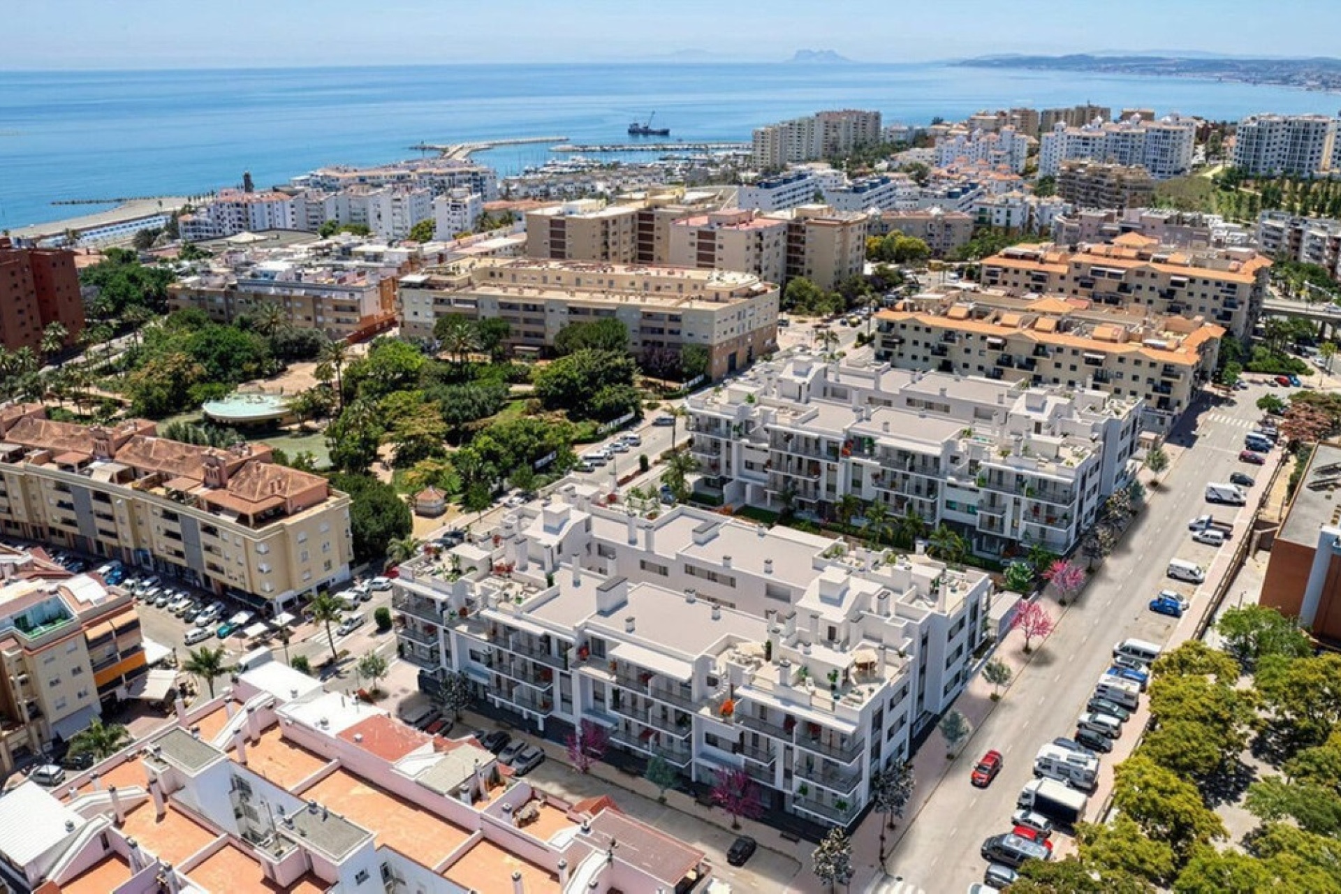 Resale - apartment - Estepona - Estepona Centro