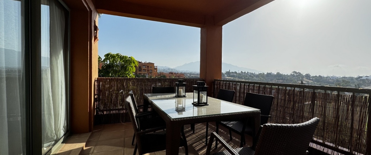 Resale - apartment - Estepona - Estepona Centro