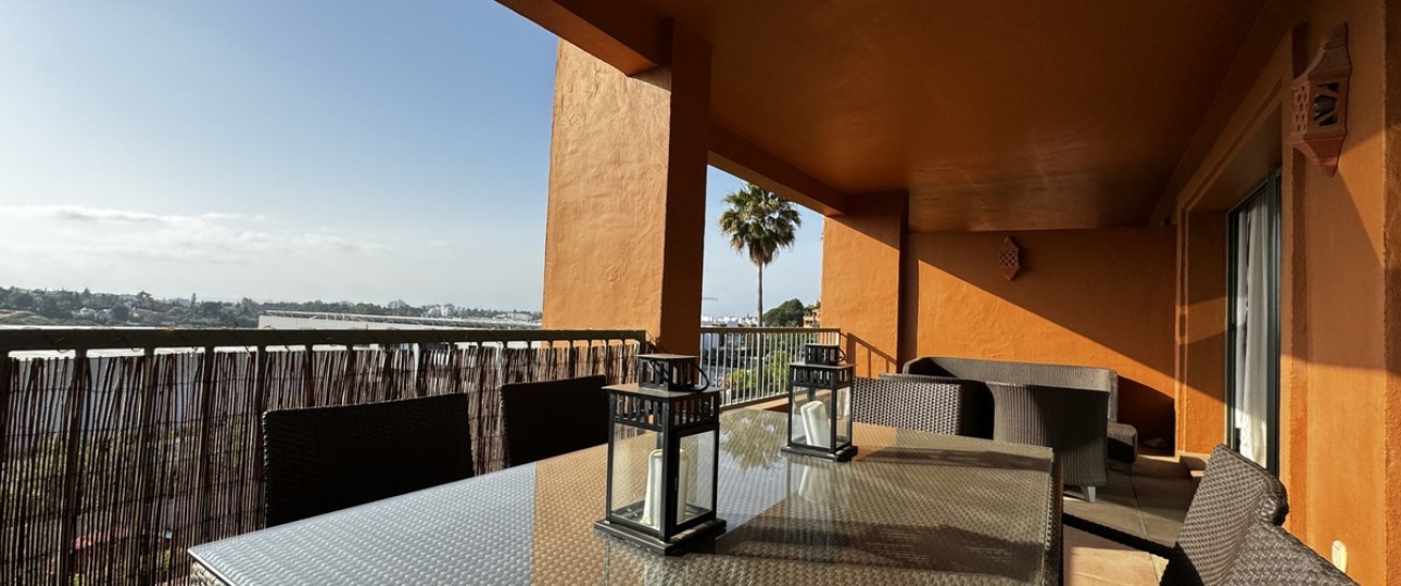 Resale - apartment - Estepona - Estepona Centro