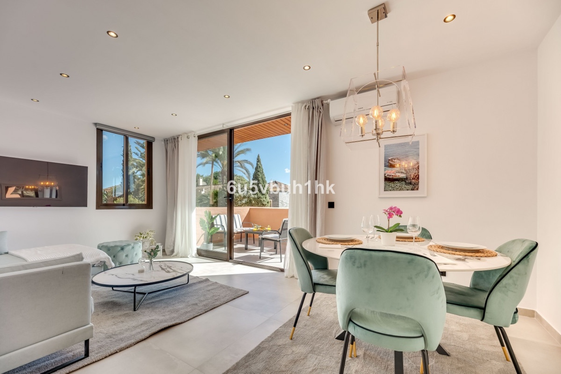 Resale - apartment - Estepona - Estepona Centro