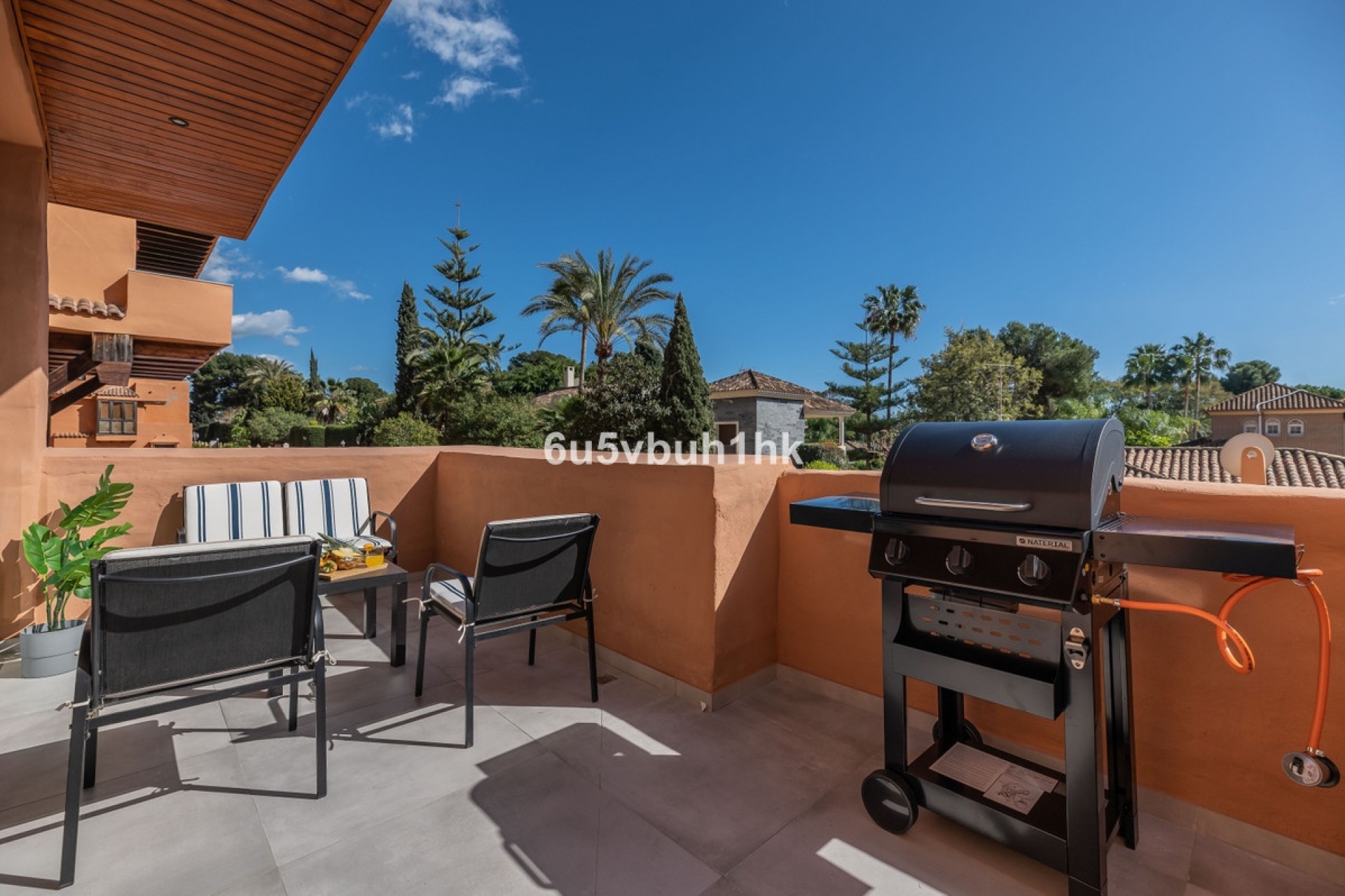 Resale - apartment - Estepona - Estepona Centro