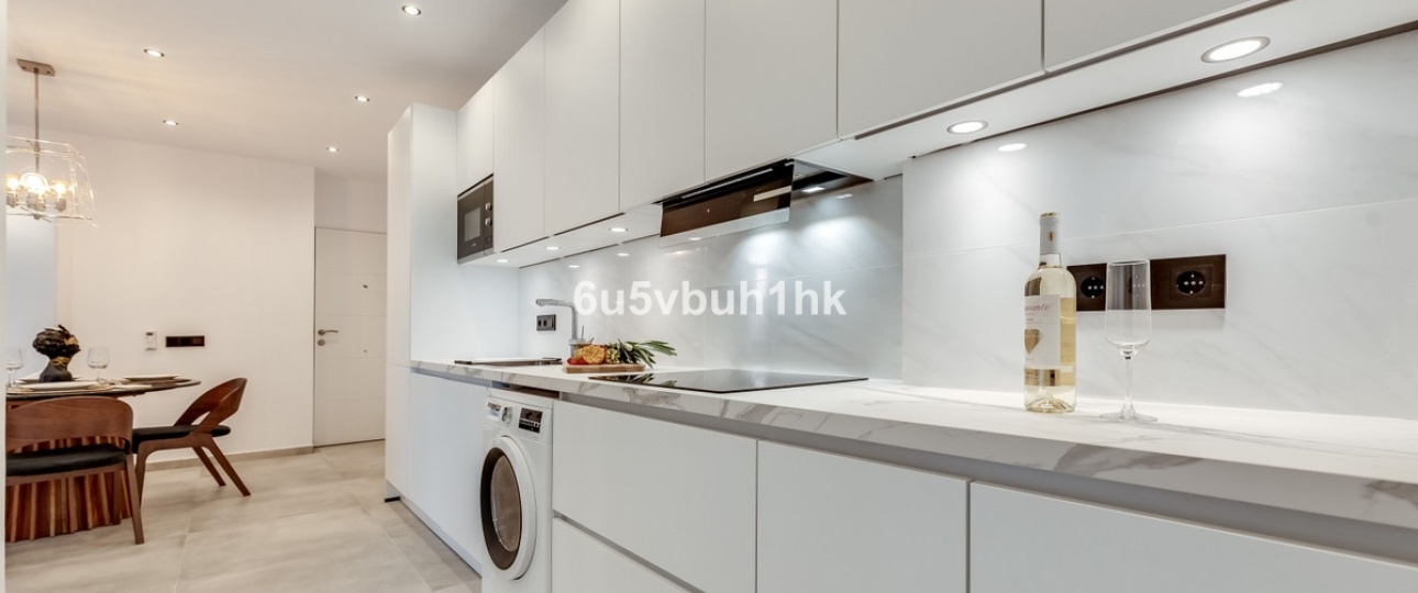 Resale - apartment - Estepona - Estepona Centro