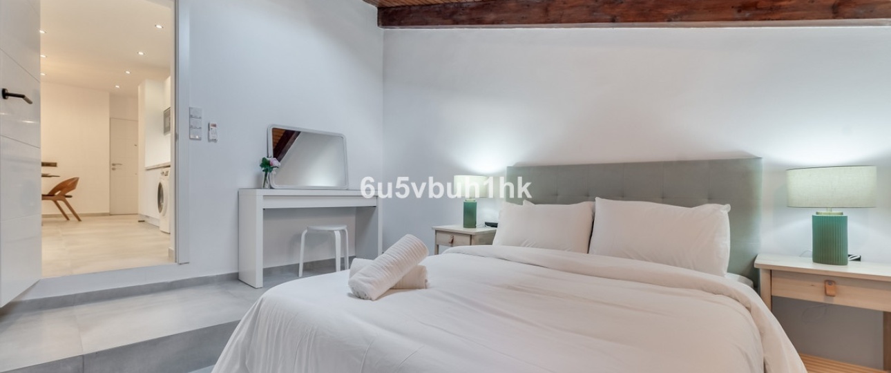 Resale - apartment - Estepona - Estepona Centro
