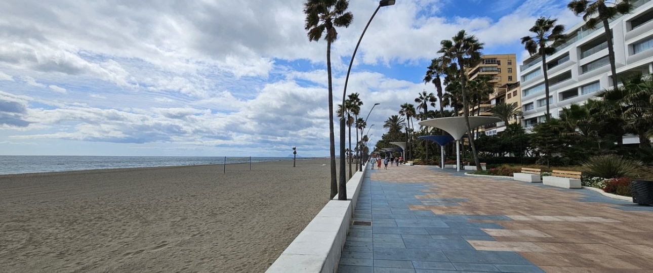 Resale - apartment - Estepona - Estepona Centro