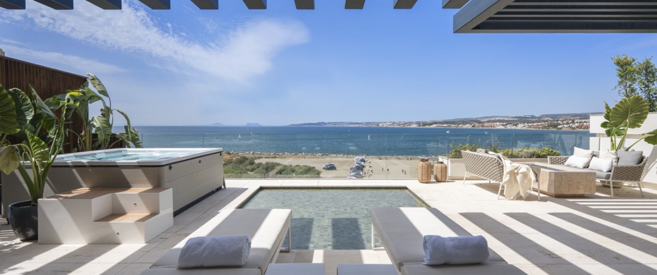 Resale - apartment - Estepona - Estepona Centro