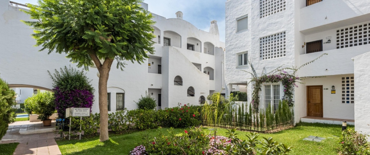 Resale - apartment - Estepona - Estepona Centro