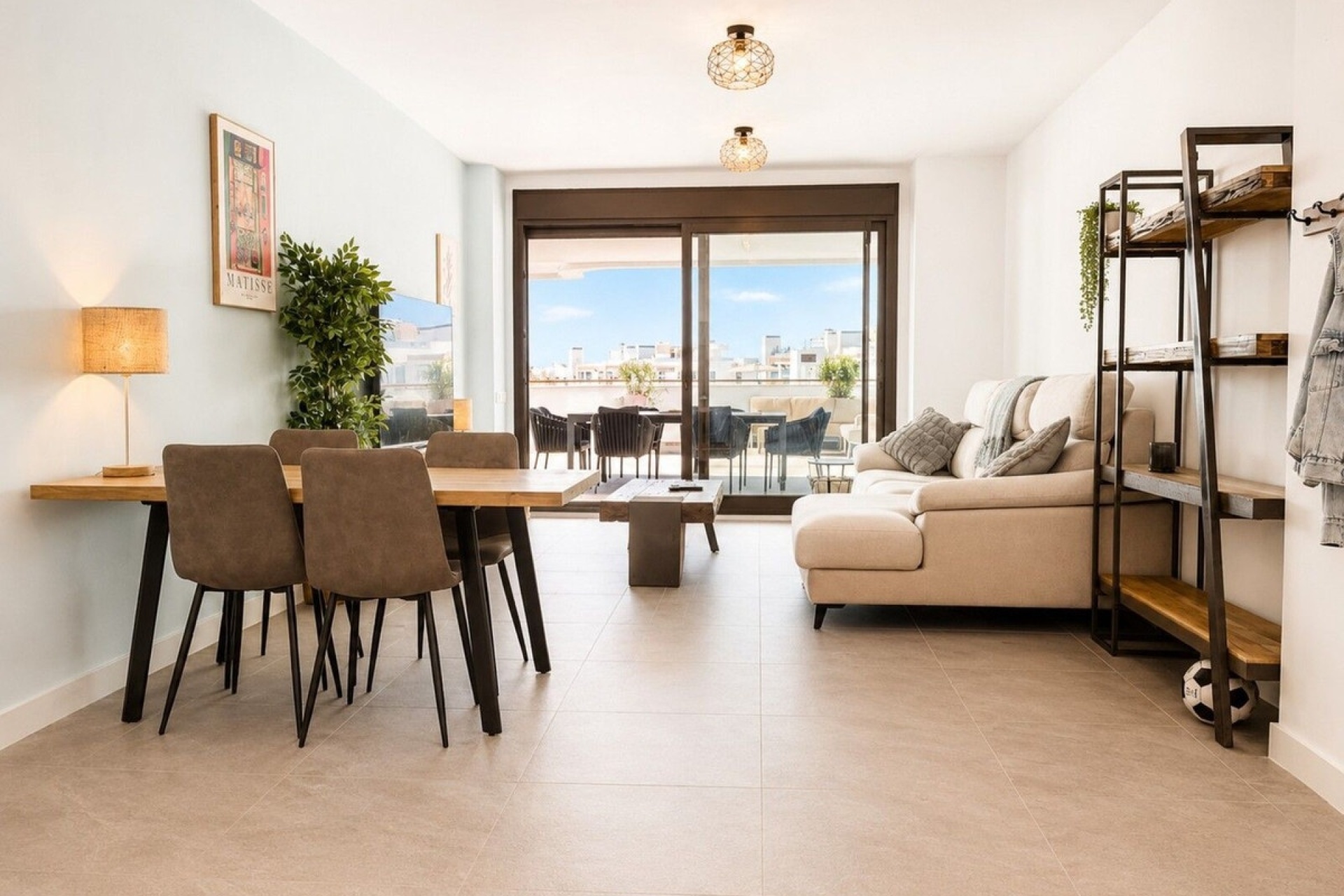 Resale - apartment - Estepona - Estepona Centro