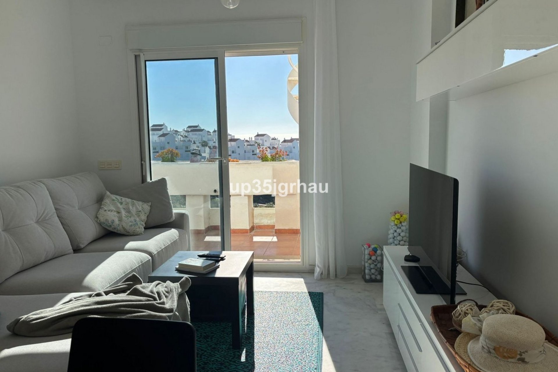 Resale - apartment - Estepona - Estepona Centro