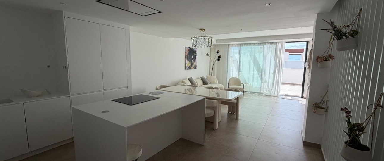 Resale - apartment - Estepona - Estepona Centro
