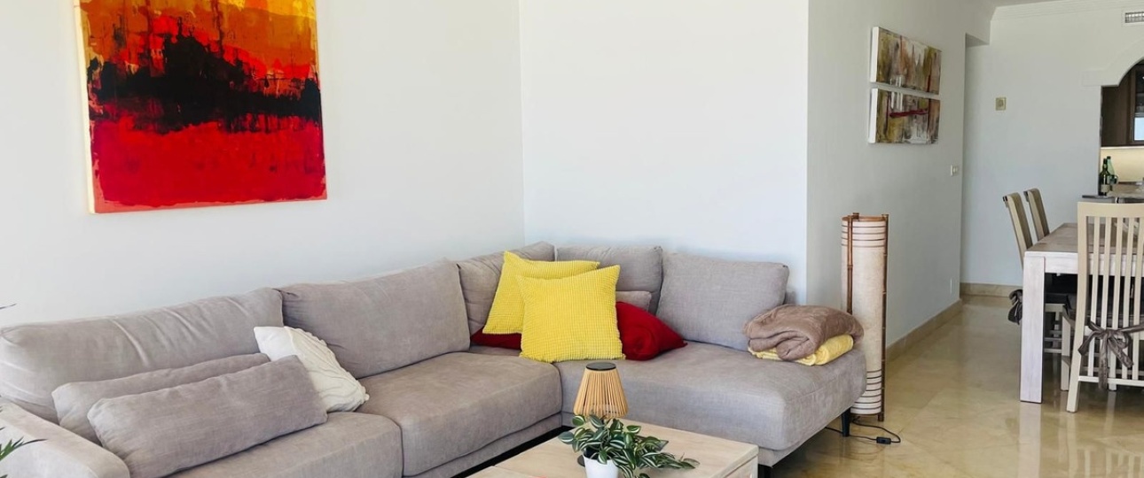 Resale - apartment - Estepona - Estepona Centro