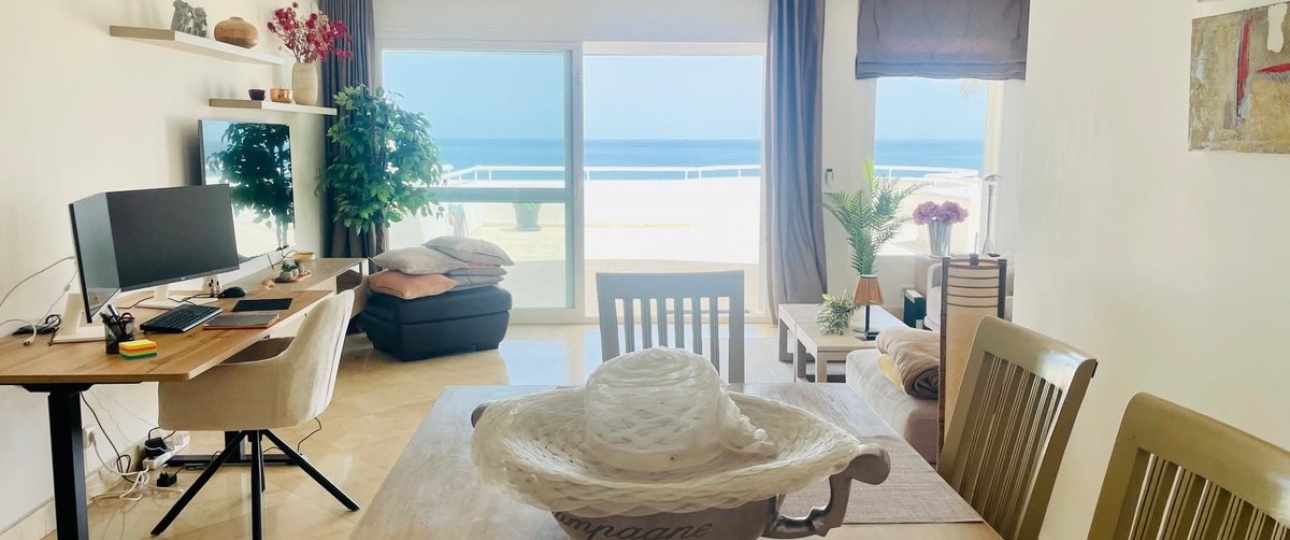 Resale - apartment - Estepona - Estepona Centro