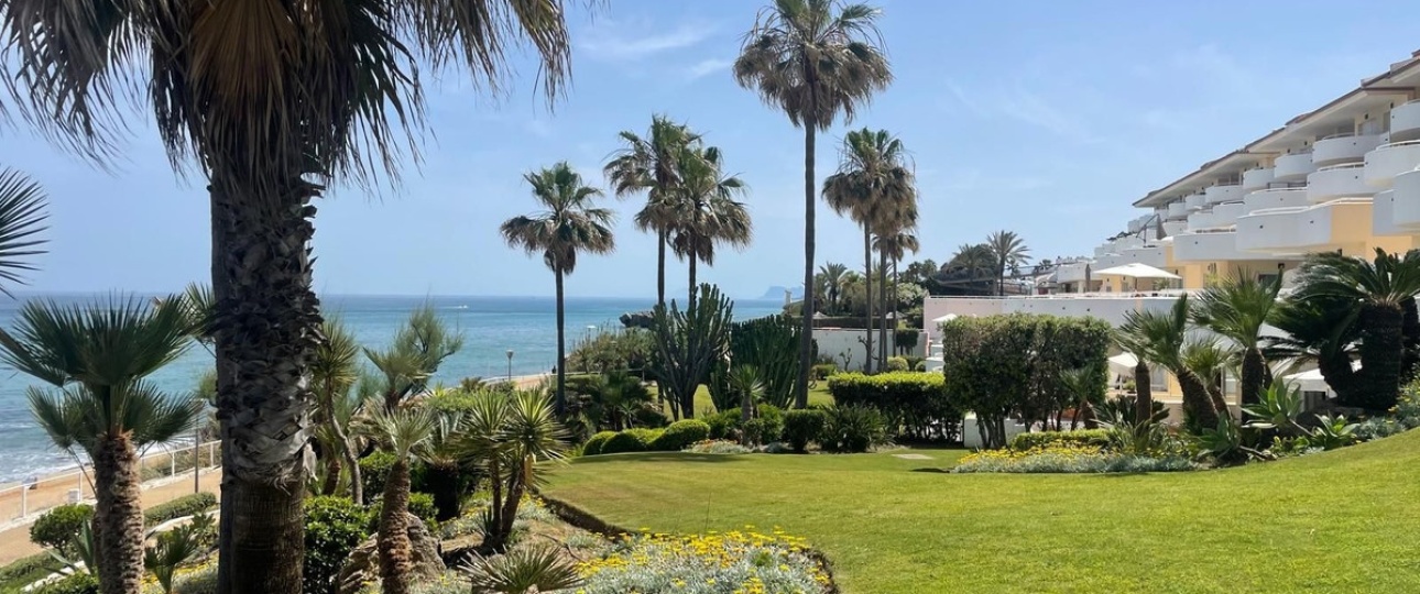 Resale - apartment - Estepona - Estepona Centro