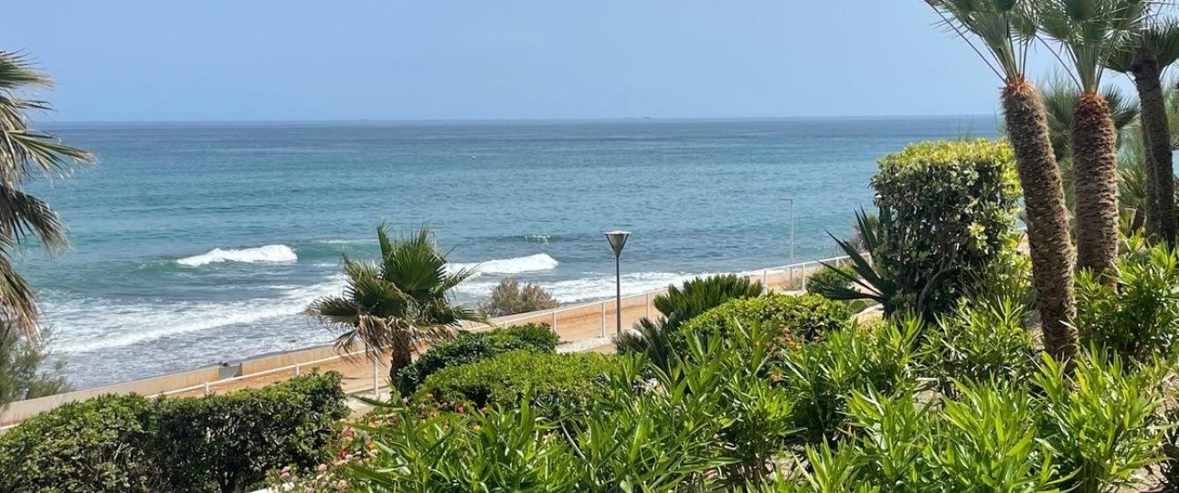 Resale - apartment - Estepona - Estepona Centro