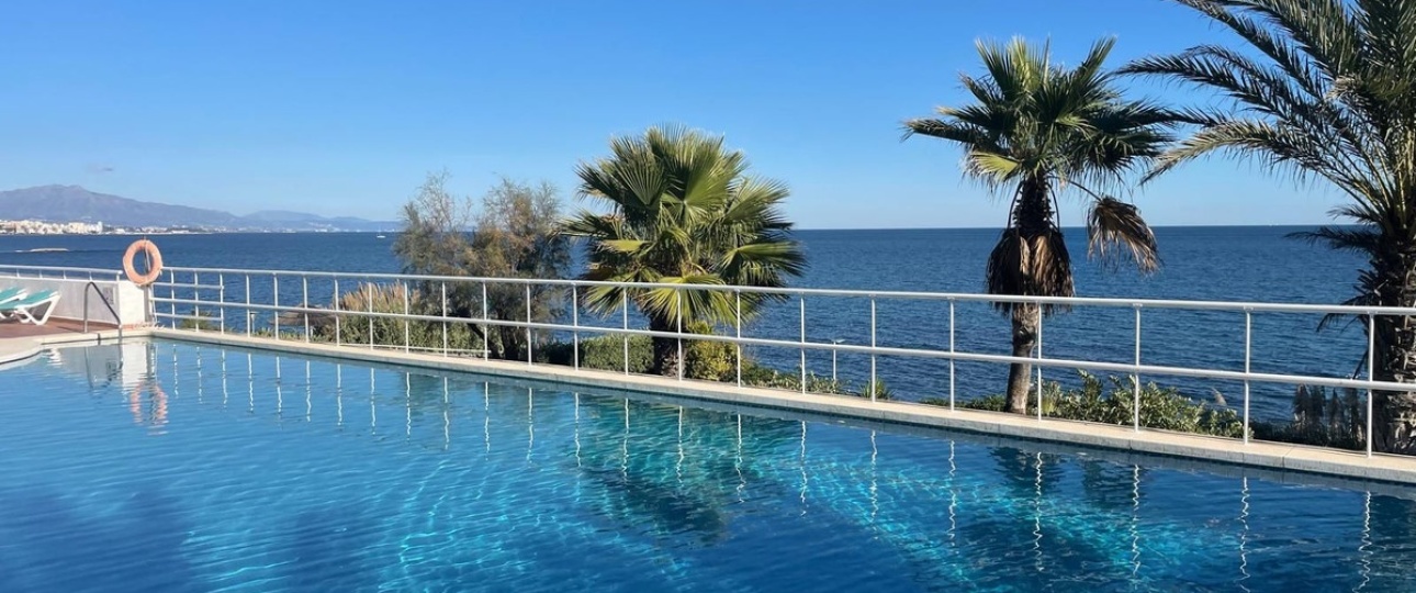 Resale - apartment - Estepona - Estepona Centro
