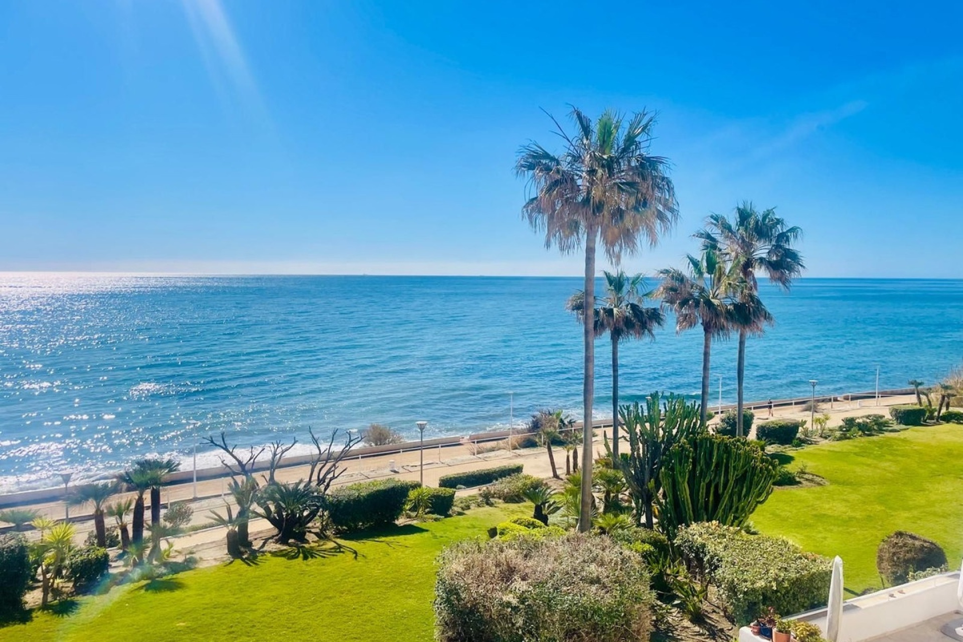 Resale - apartment - Estepona - Estepona Centro