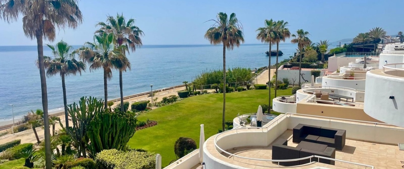 Resale - apartment - Estepona - Estepona Centro