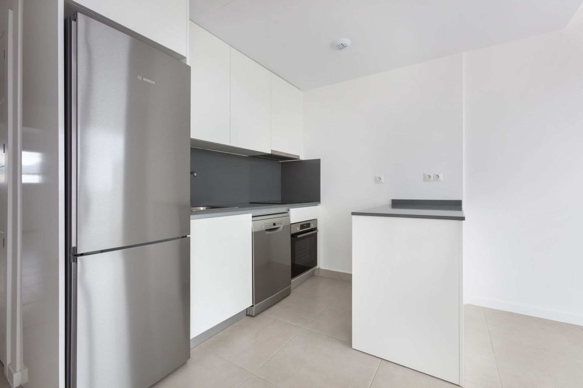 Resale - apartment - Estepona - Estepona Centro