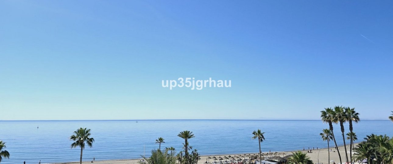 Resale - apartment - Estepona - Estepona Centro