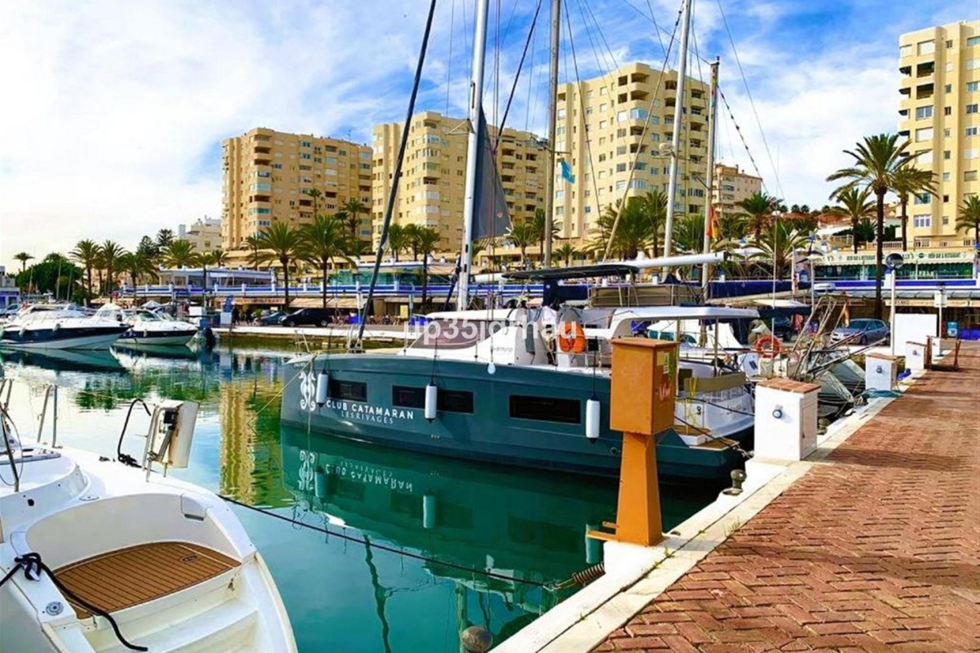 Resale - apartment - Estepona - Estepona Centro