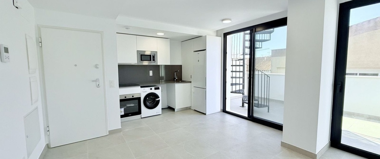 Resale - apartment - Estepona - Estepona Centro