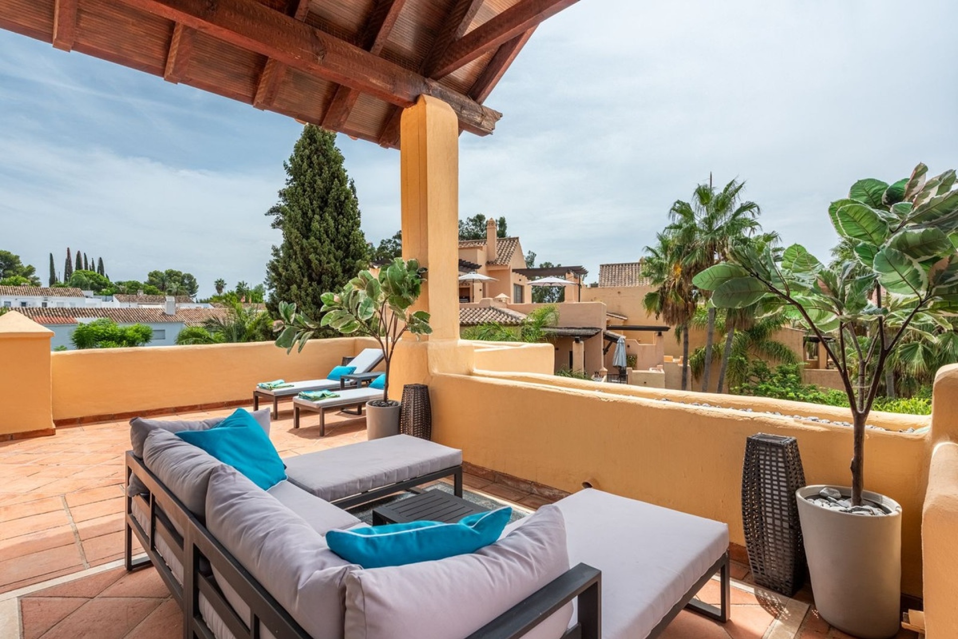 Resale - apartment - Estepona - Estepona Centro