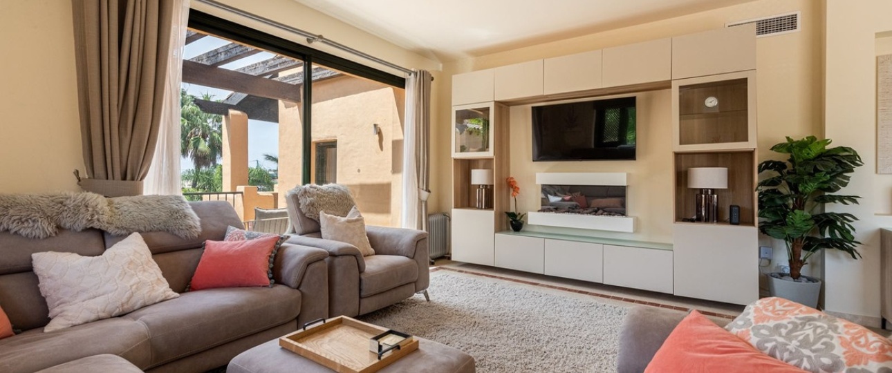 Resale - apartment - Estepona - Estepona Centro