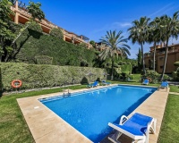 Resale - apartment - Estepona - Estepona Centro