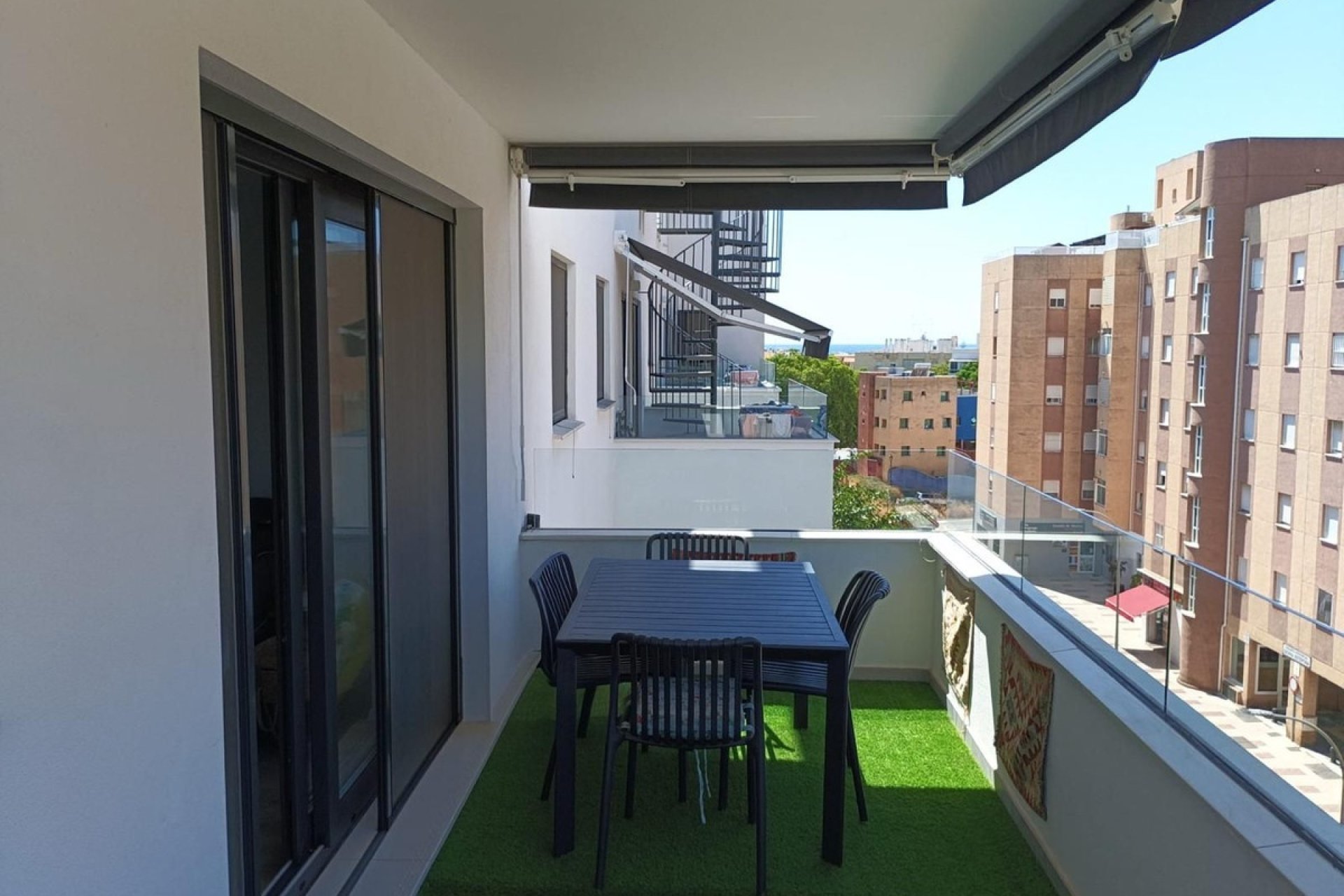 Resale - apartment - Estepona - Estepona Centro