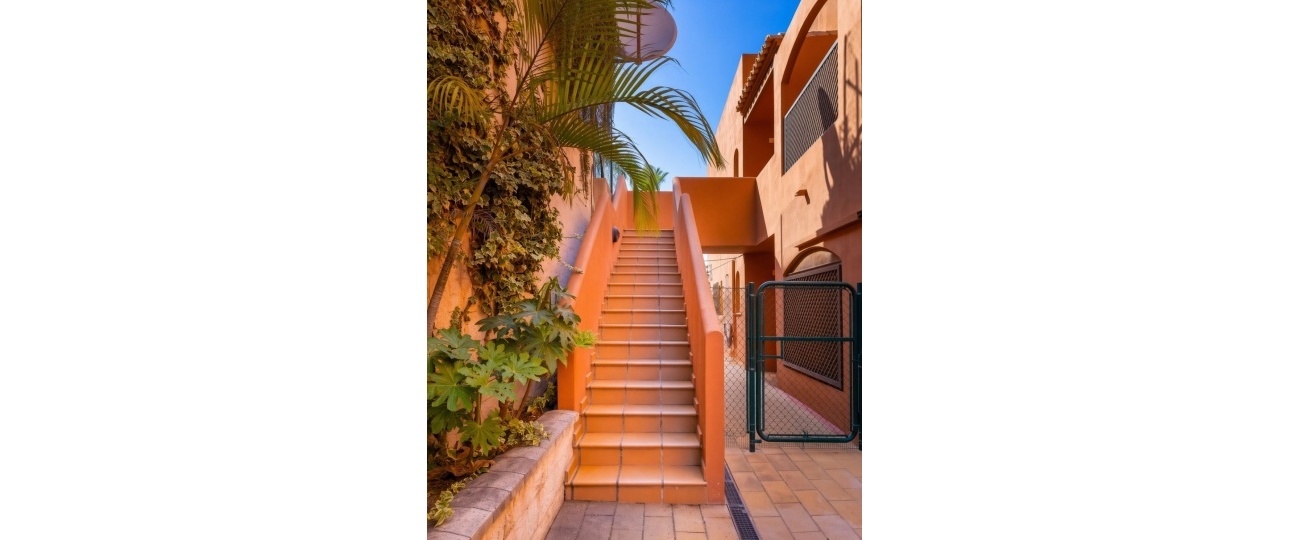 Resale - apartment - Estepona - Estepona Centro