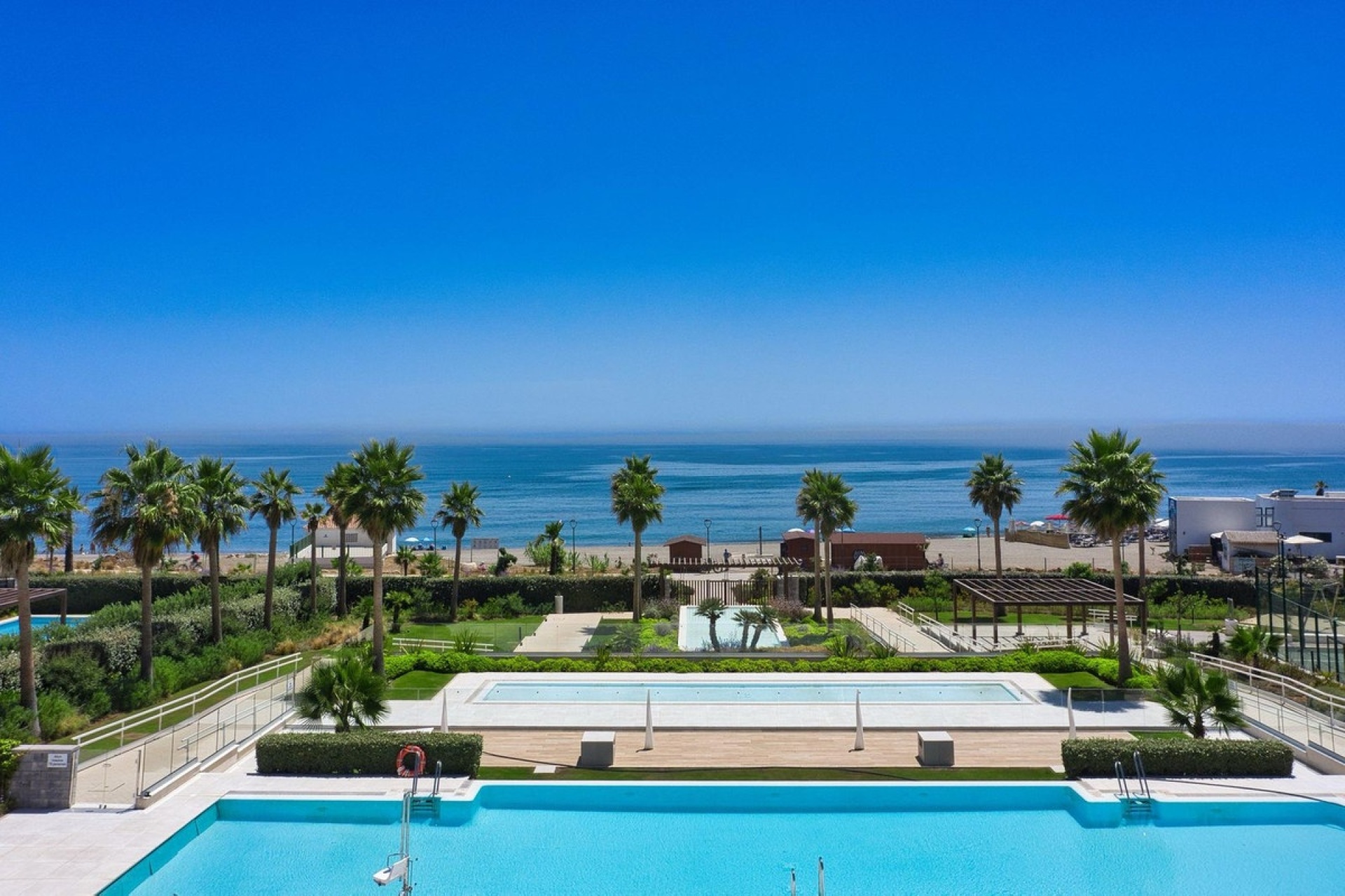 Resale - apartment - Estepona - Estepona Centro