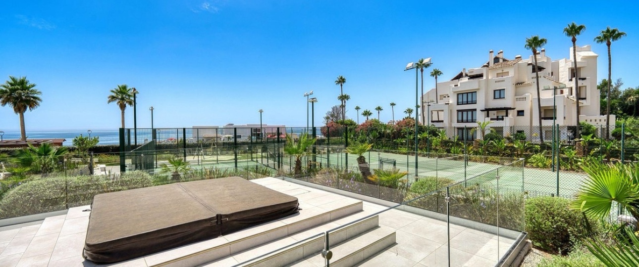 Resale - apartment - Estepona - Estepona Centro