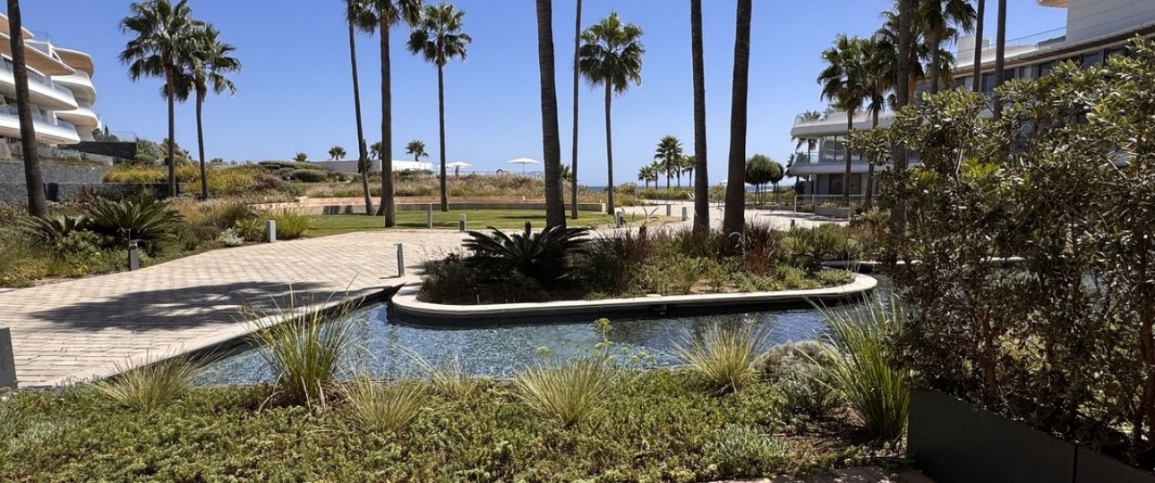 Resale - apartment - Estepona - Estepona Centro