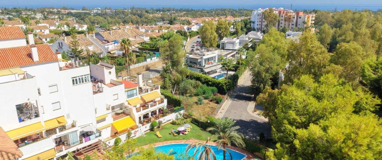 Resale - apartment - Estepona - Estepona Centro