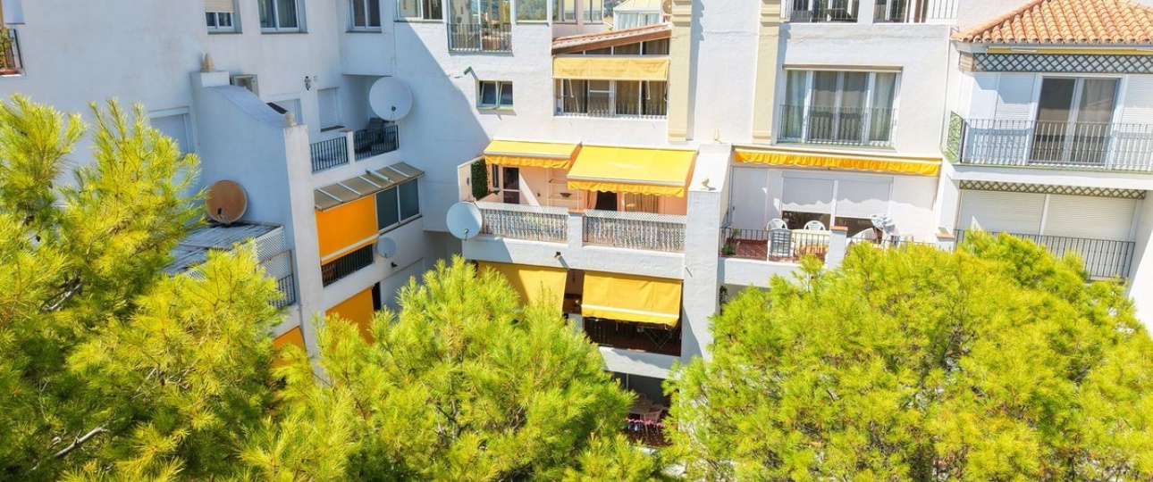 Resale - apartment - Estepona - Estepona Centro