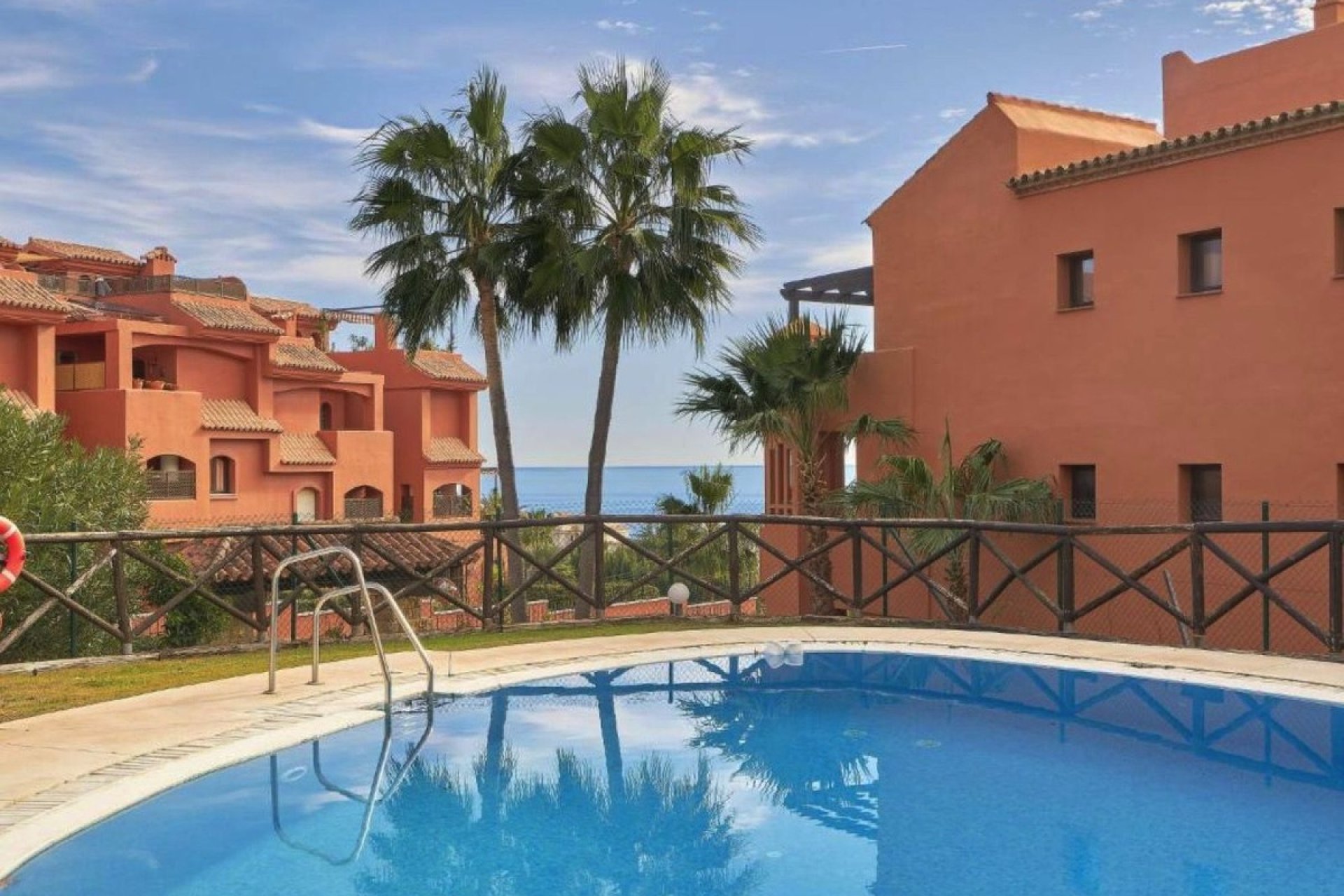 Resale - apartment - Estepona - Estepona Centro