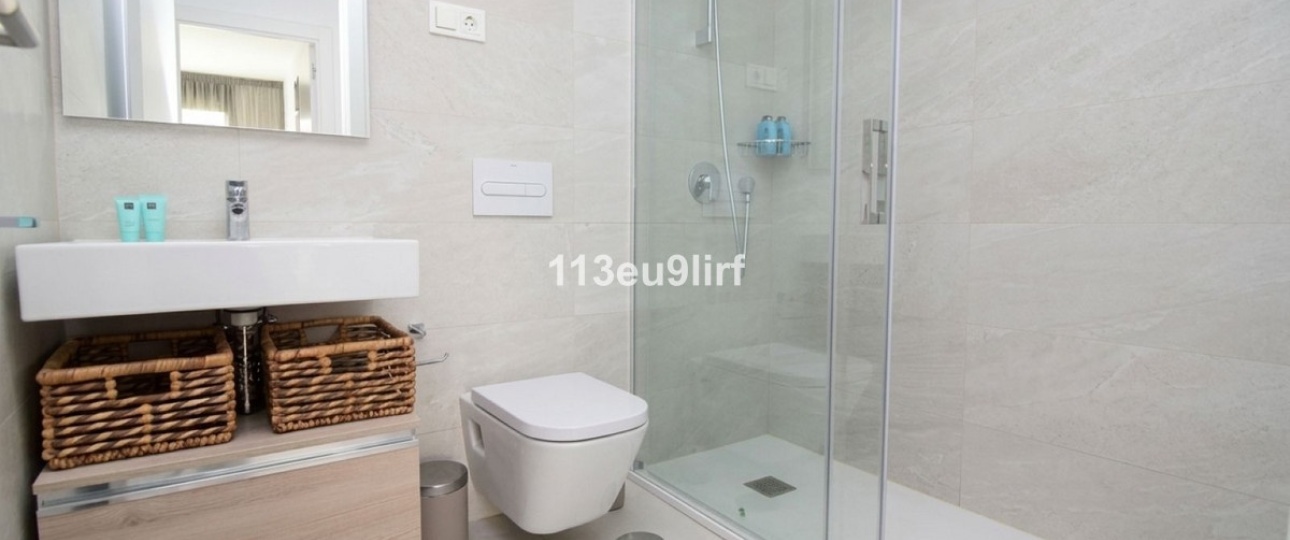 Resale - apartment - Estepona - Estepona Centro