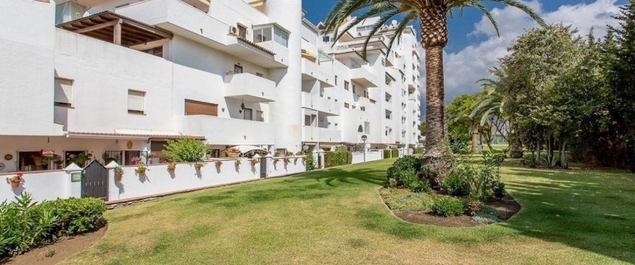 Resale - apartment - Estepona - Estepona Centro