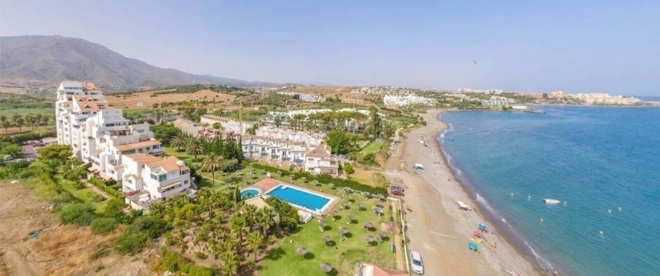 Resale - apartment - Estepona - Estepona Centro