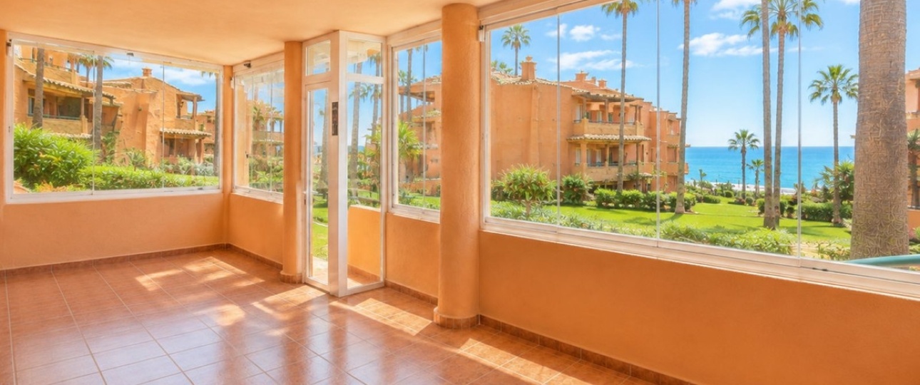 Resale - apartment - Estepona - Estepona Centro