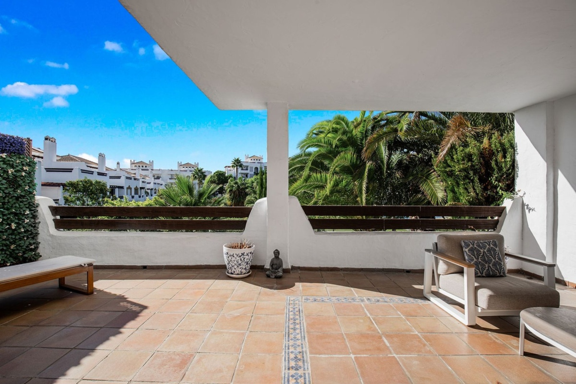 Resale - apartment - Estepona - Estepona Centro