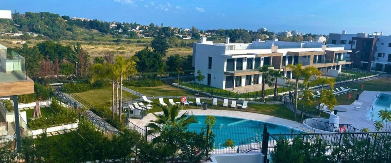 Resale - apartment - Estepona - Estepona Centro