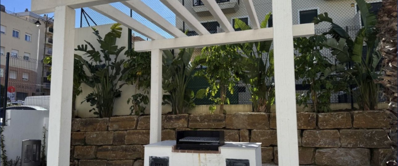 Resale - apartment - Estepona - Estepona Centro