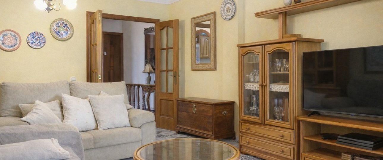Resale - apartment - Estepona - Estepona Centro