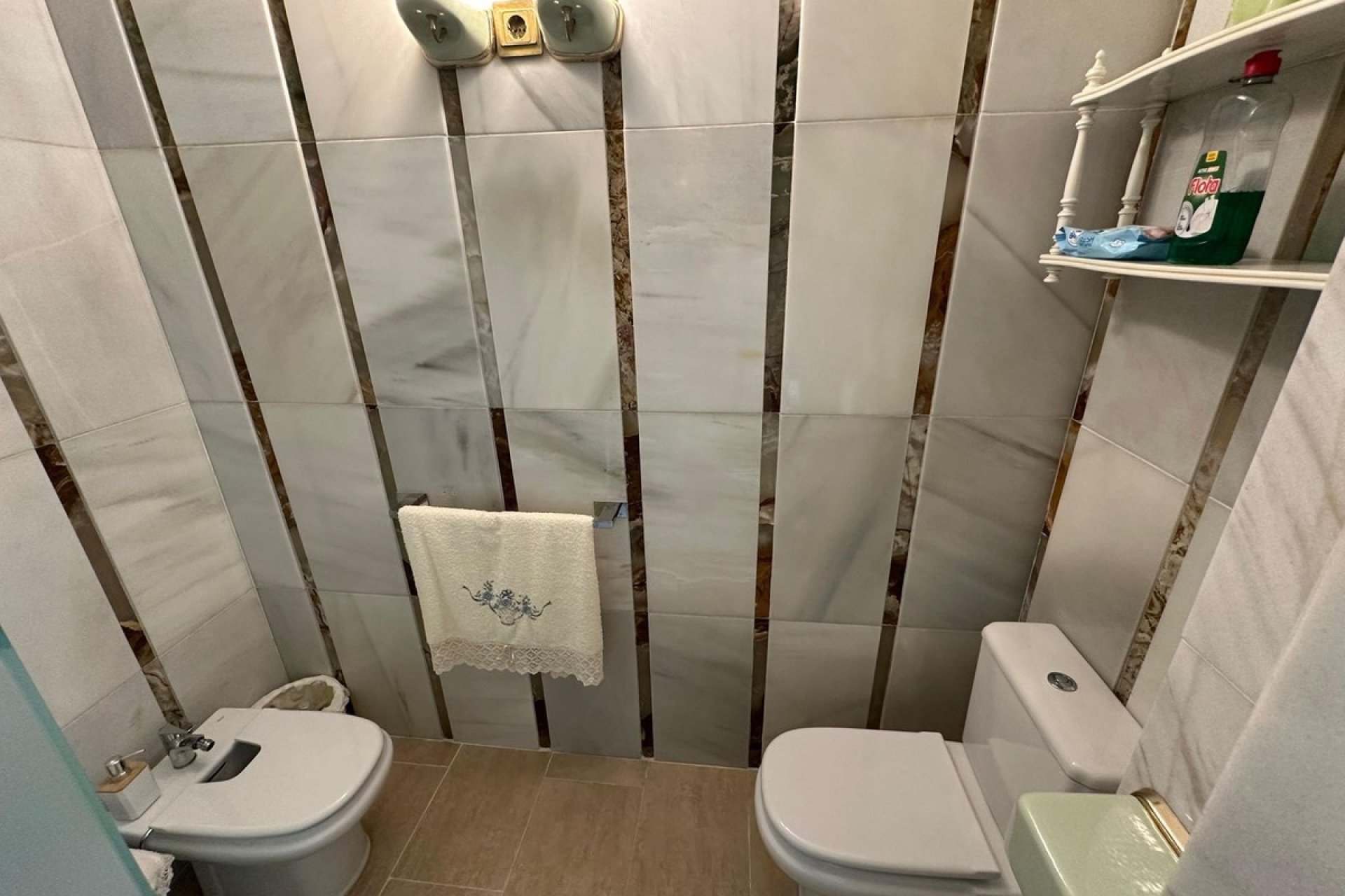 Resale - apartment - Estepona - Estepona Centro